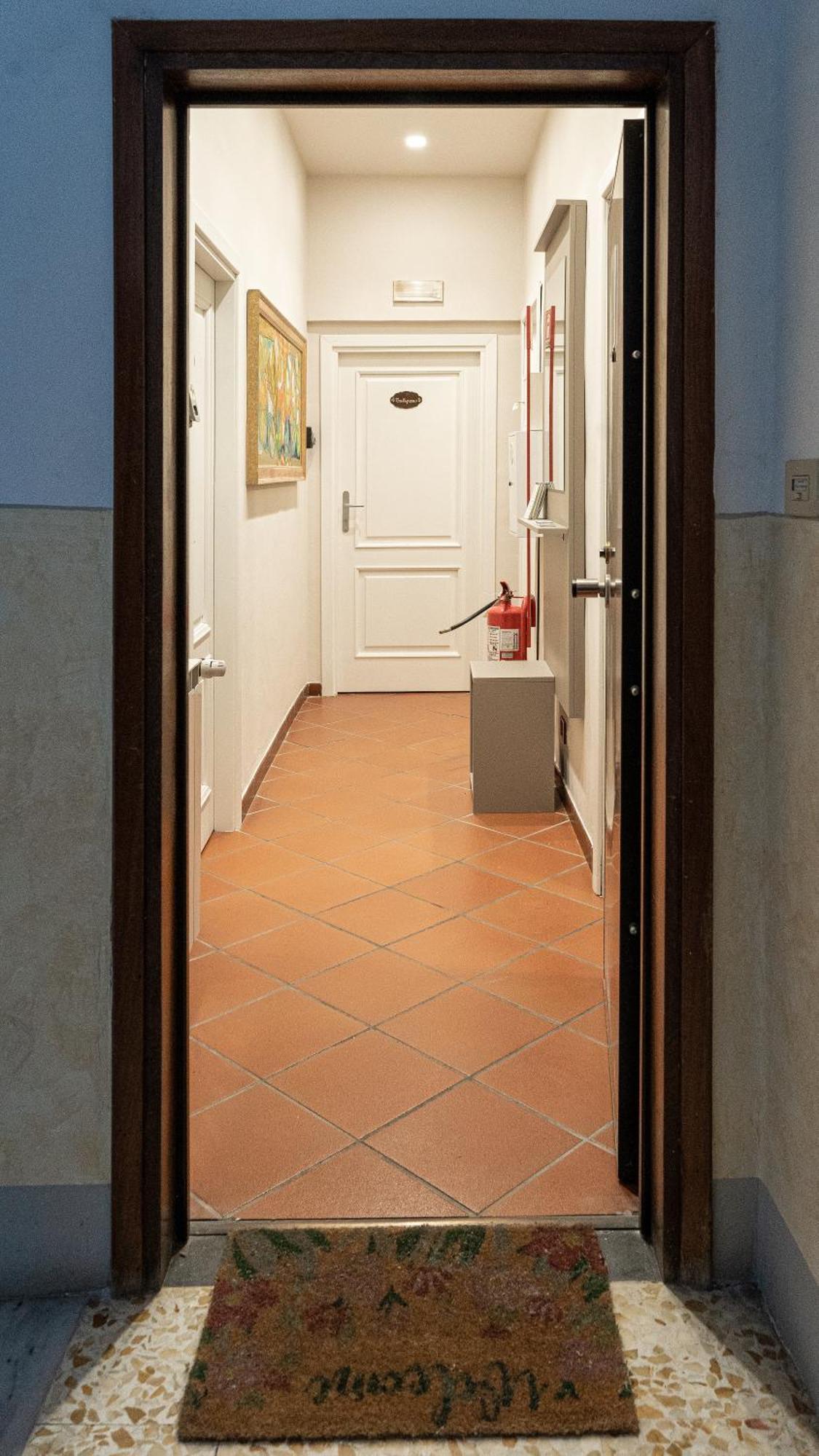 La Rosa Di Firenze B&B Bagian luar foto