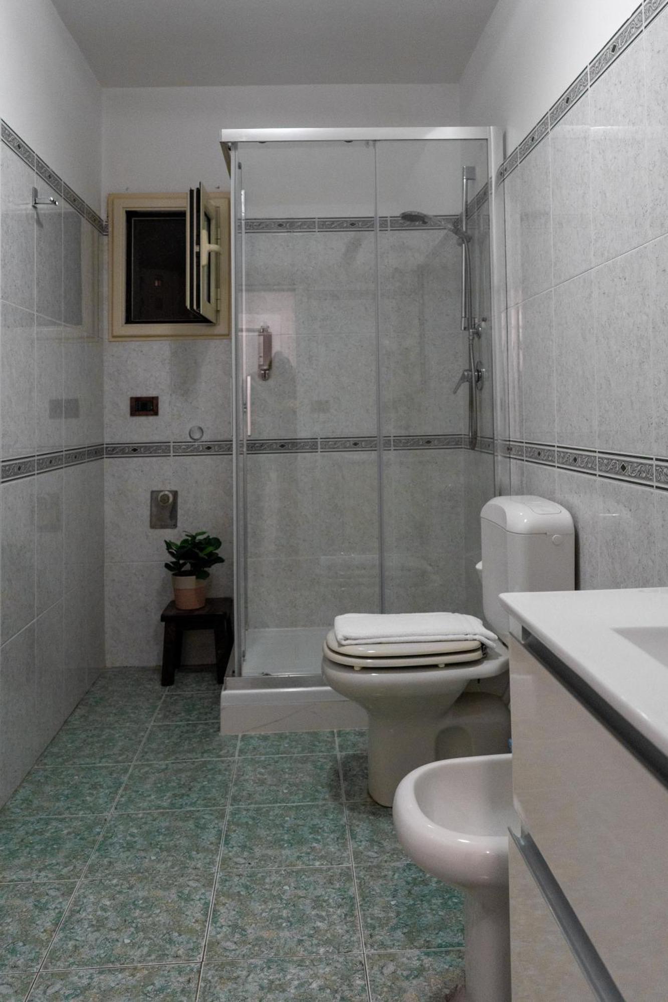 La Rosa Di Firenze B&B Bagian luar foto