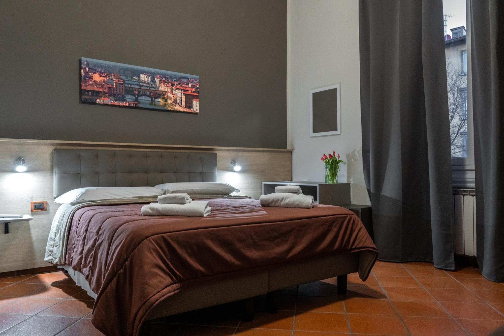 La Rosa Di Firenze B&B Bagian luar foto
