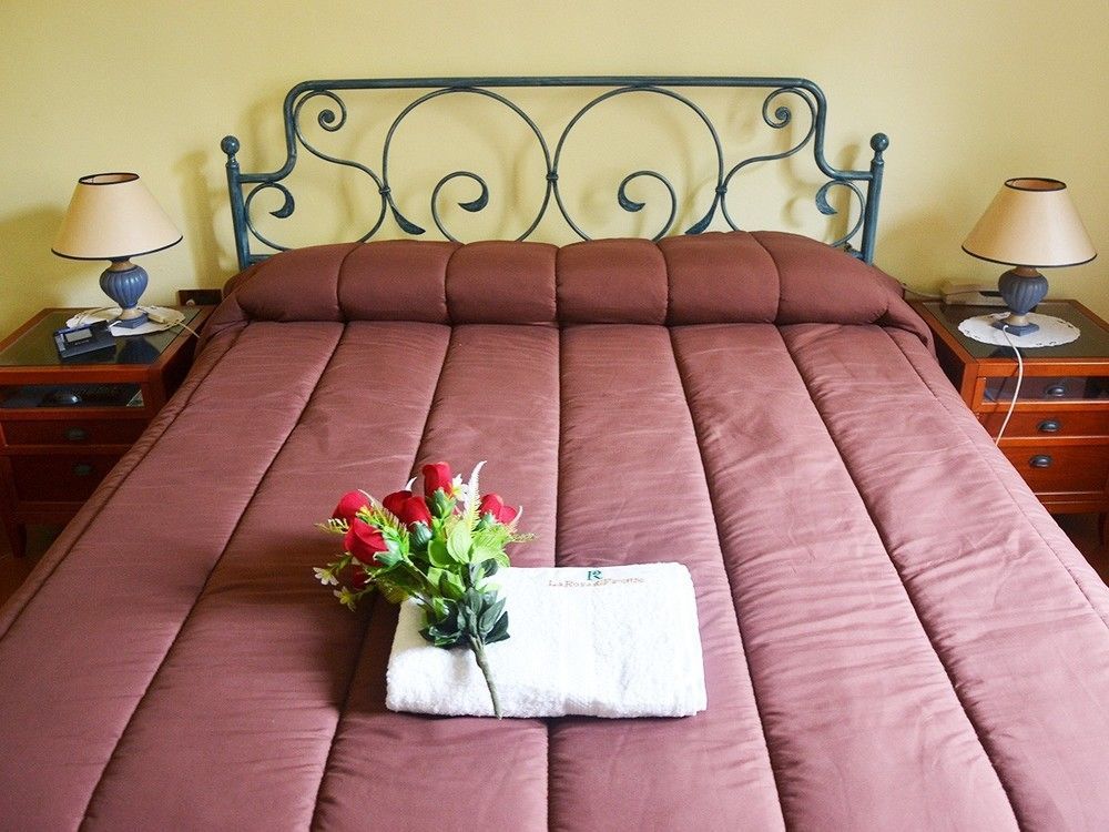 La Rosa Di Firenze B&B Bagian luar foto