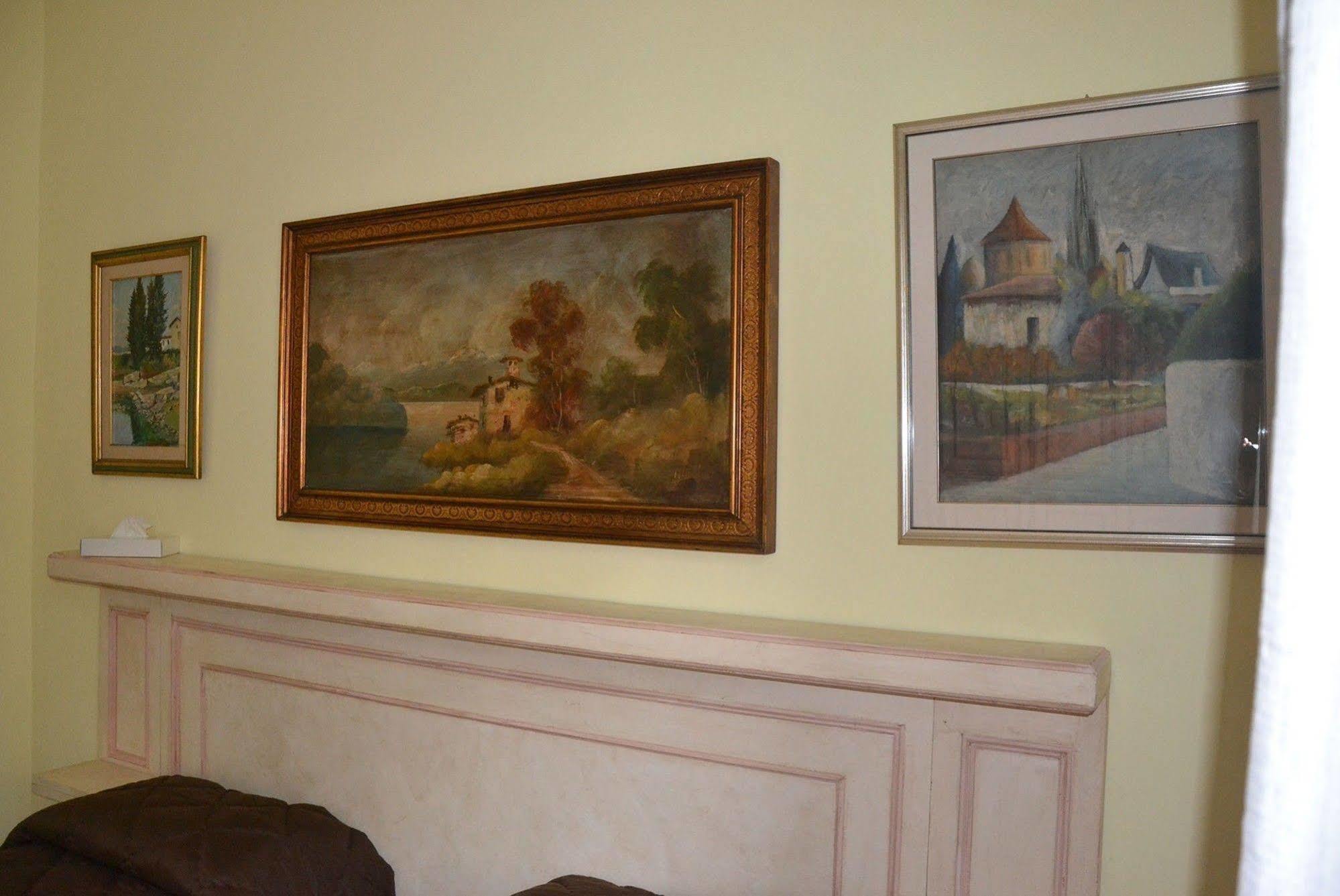 La Rosa Di Firenze B&B Bagian luar foto